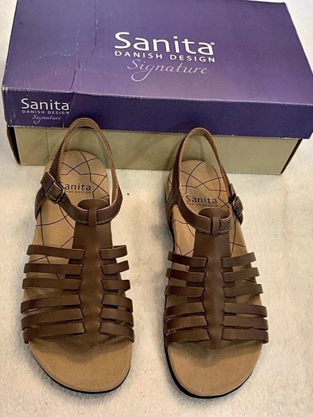 Sanita Brown Strappy Sandals new in box size 7.5 sku 3406